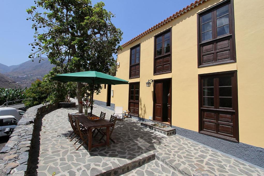 Casa Rural Los Aromos - Wunderschoenes Landhaus Mit Meerblick Hermigua Exterior photo